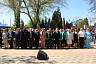 Герой России Александр Янклович поздравил с Днем Победы ветерана, проживающую в Энгельсском доме-интернате